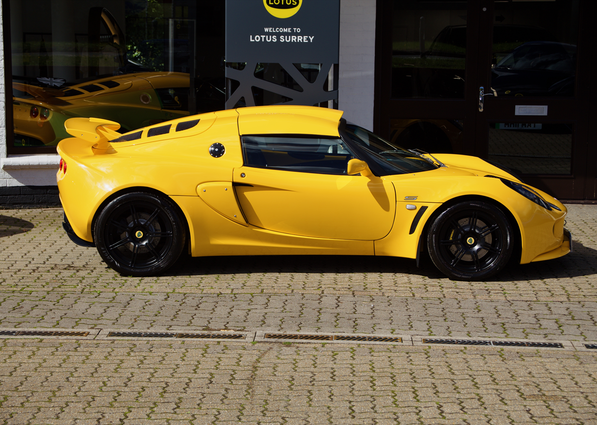 Lotus Exige S - Performance, Sport and Touring Packs