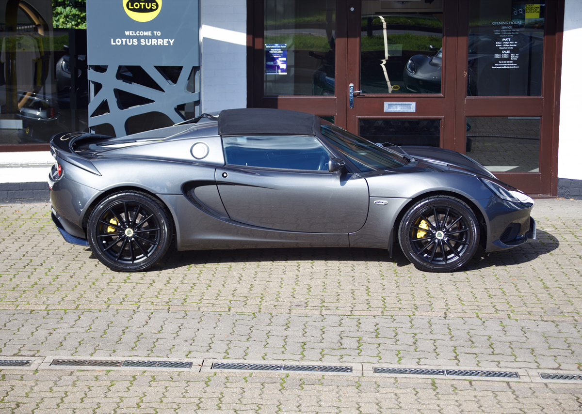 Lotus Elise Sport 220